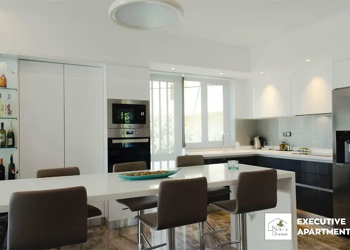 Nikis Dream Luxury 아파트 *